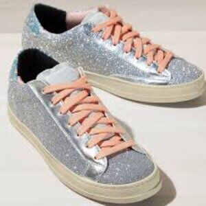 P448 John Sneaker, Persia, Size 38
